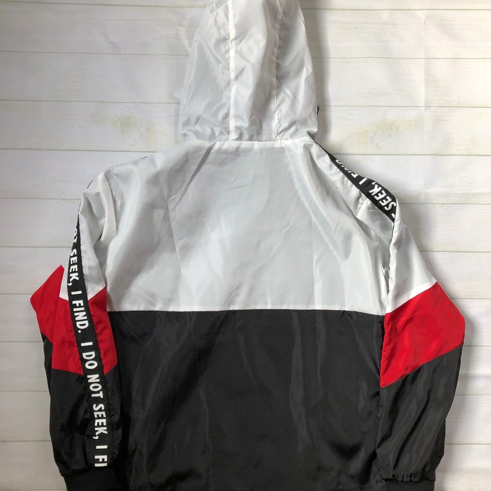 Custom Wind Breaker - Picture 2 of 3
